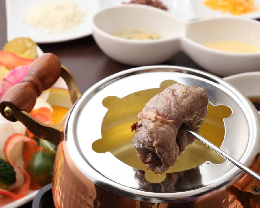 湯島天神横 ラクレットグリル メニュー：スイス料理 - 楽天ぐるなび