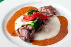 ｃｈｅｚ ＭＡＣＩＯ_ヘルシーなダチョウ料理！