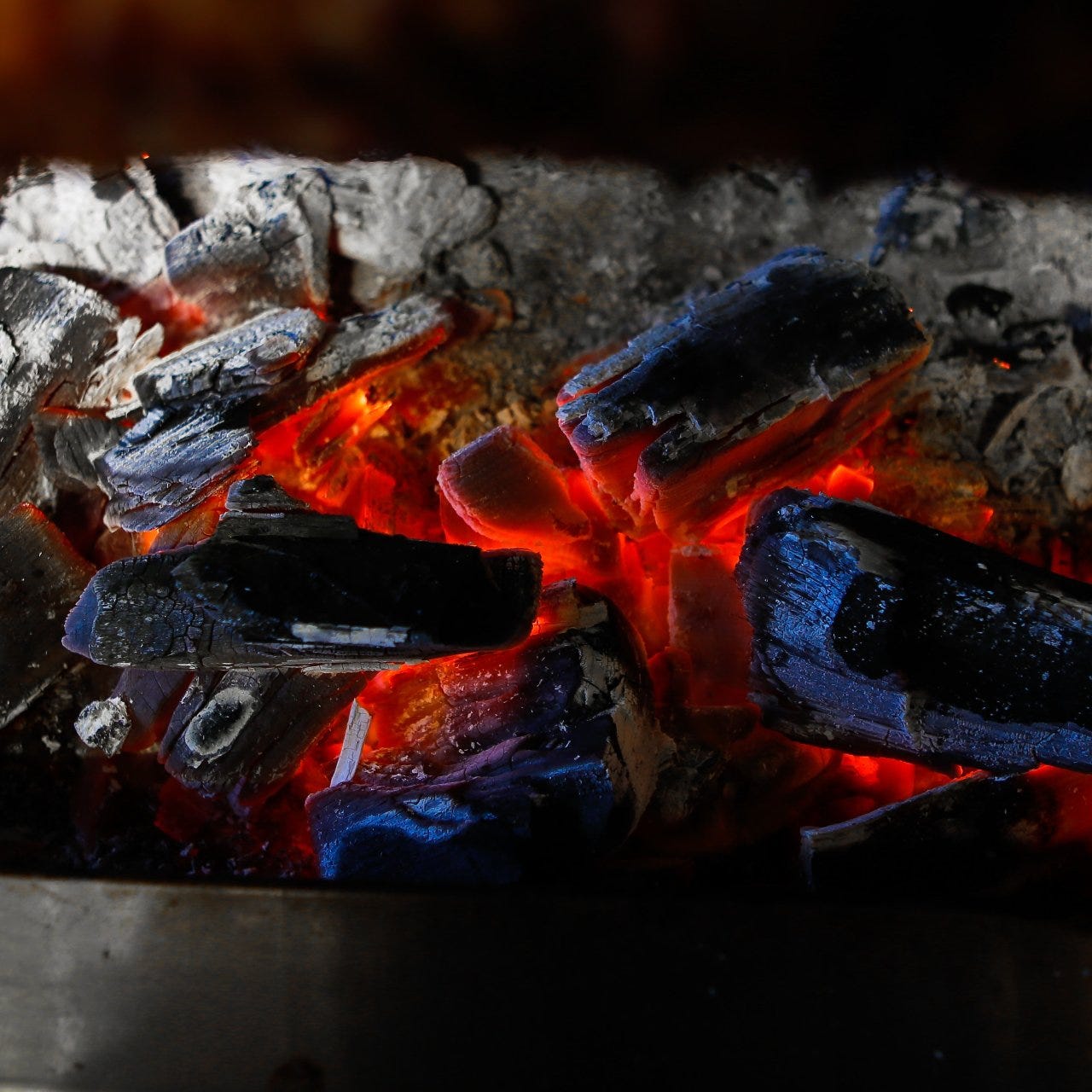 備長炭 焼肉萬野 上七店 - 炭焼き 焼肉ホルモン