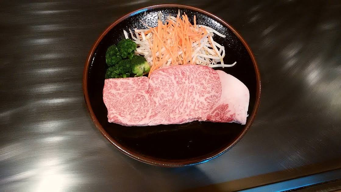 西焼津 鉄板焼き ステーキ塚原