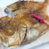 お魚を中心とした和食料理をご用意しております。