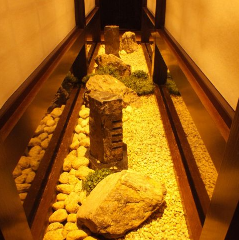 全席個室 炭火地鶏屋 地かろ 博多春吉店 