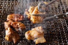 全席個室 炭火地鶏屋 地かろ 博多春吉店