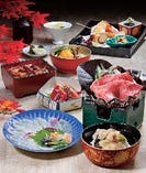 11月　創業310周年記念 ―  美濃吉先祖の地 秋田の恵みと京懐石 「祝 美濃吉特別懐石」