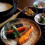 【ランチ】旬の焼魚と炊き立て米御膳　二名様～3,000円(税込)