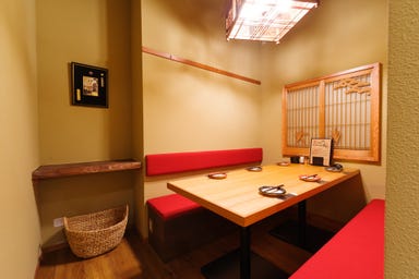 茨城地のもの わらやき料理 たたきの一九 勝田店 店内の画像