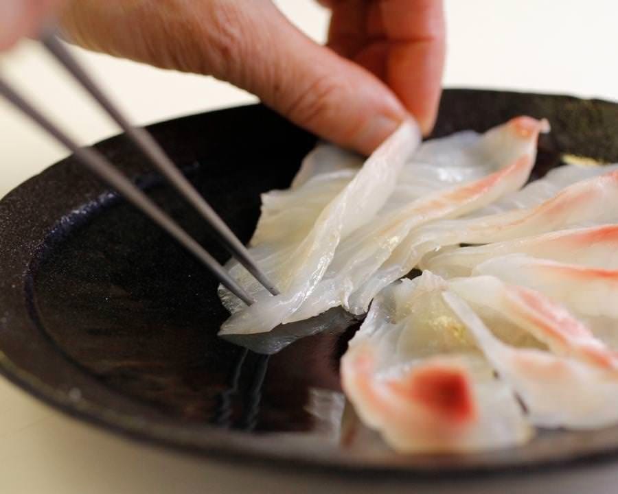 料理長が匠技でさばく逸品をご堪能下さい