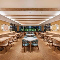 2025年3月にリニューアルオープンした店内