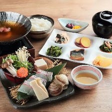 【季節のおすすめ】鯛と蛤の桜香鍋定食