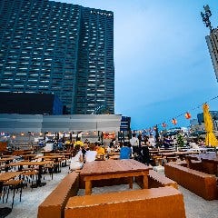 新宿に新しくオープンするビアガーデンへようこそ！