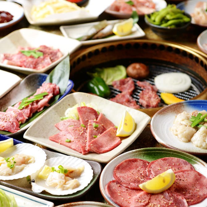 ほぼ全品380円以下 食べ放題 焼肉のかわよし 本店 栄周辺 焼肉 ぐるなび