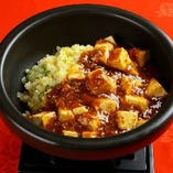 奈良産豆腐の激辛麻婆豆腐あんかけチャーハン