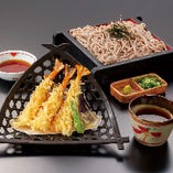 ランチ限定☆　さくさく天ぷらにお蕎麦の「つけ海老天3本セット」