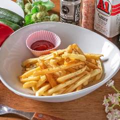 肉料理×沖縄居酒屋 78ステーキ 池袋本店_フライドポテト
