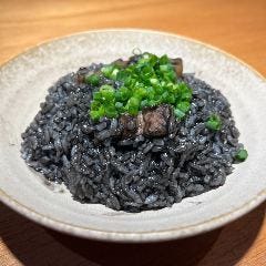 肉料理×沖縄居酒屋 78ステーキ 池袋本店_イカ墨ジューシー