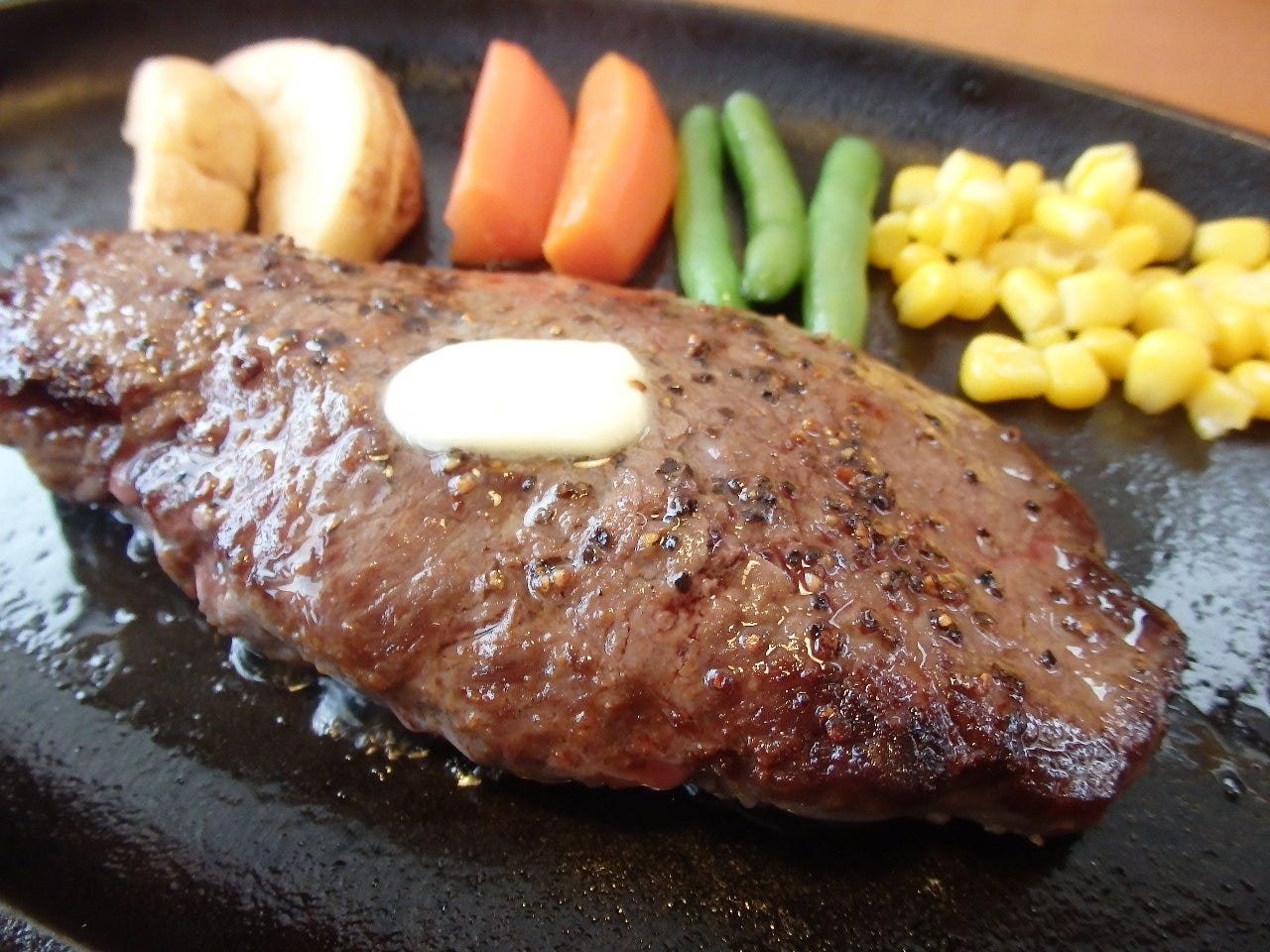 肉食堂 よかよか