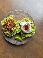 アボカドトースト