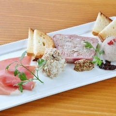 イタリアンなおつまみも充実 本場のバルの楽しさを体感！
