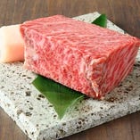 お肉の旨味がギュッと詰まった人気の那須高原和牛【栃木県】