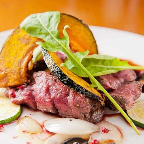 洋風ダイニング てつ 自慢の食材 猟師さん直送の鹿肉 猪肉 ぐるなび
