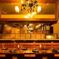 Tapas&Wine 銀座ZION_ベンチソファーシート