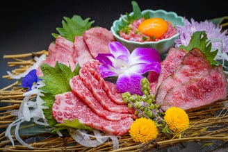 旬彩 心陣 メニュー 厳選黒毛和牛 ぐるなび