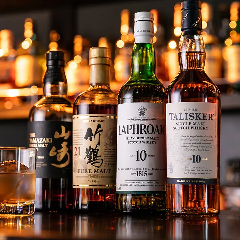 ダイニングバー＆レストラン7110