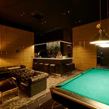 R3 Club Lounge  店内の画像