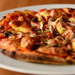 生地が美味しいピッツァ♪常時選べる4種類ございます