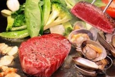 鉄板二百℃ 西新宿店
