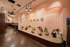 LOVOT cafe