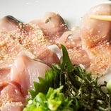名物！新鮮な生サバを特製ダレに漬けた、福岡の郷土料理胡麻サバ
