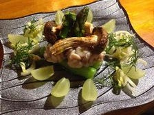 松茸と白子、シャインマスカットの冷菜