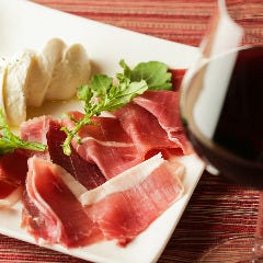 世界のワインとイタリアン パサージュ 田町店