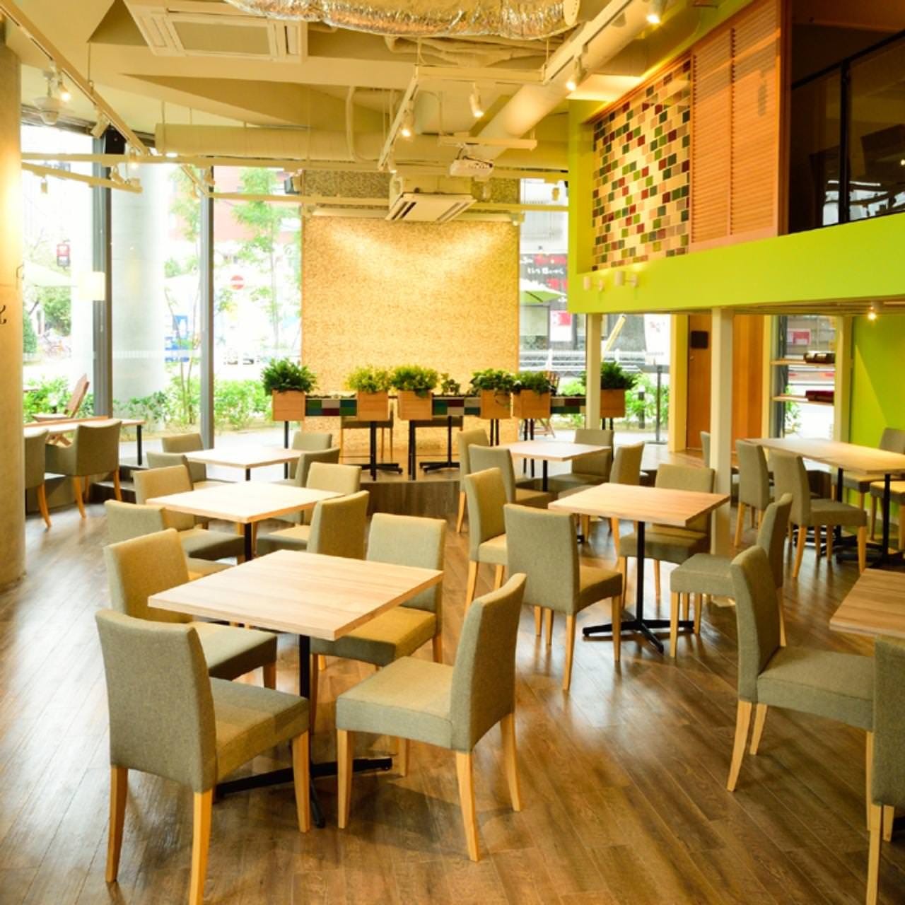 ガーデンダイニング AGGRE cafe the terrace（（大阪）京橋/イタリアン 
