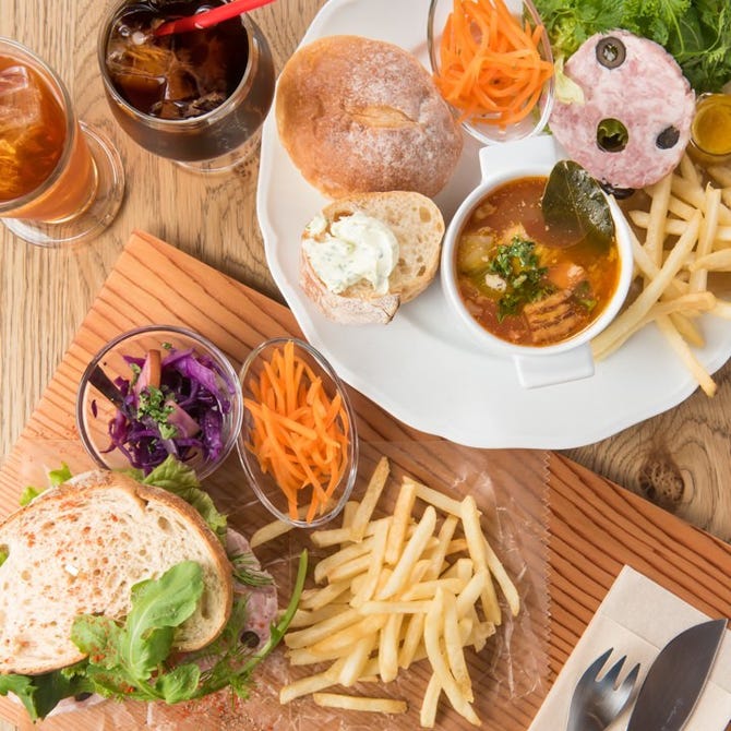 Meg Cafe 511 メグカフェゴーイチイチ 見附 イタリアン イタリア料理 ぐるなび