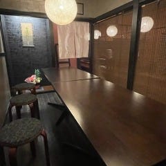 人気の2階半個室席は～10名様までOK！少人数での飲み会に是非