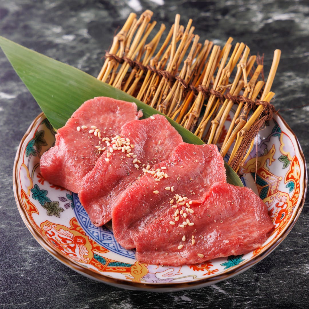 焼肉食べ放題 No．6 名古屋駅前店 コース：大人気の厚切り牛タン等『特