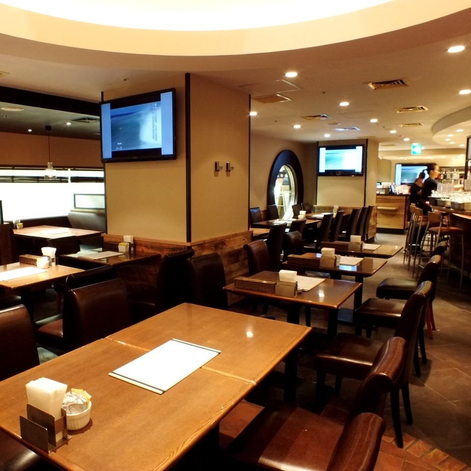 Wolfgang Puck Express大手町ビル店 メニュー パーティープラン ぐるなび
