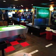 ダーツ＆アミューズメントバー Kinshicho‐EIGHT 