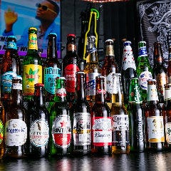 ビールとショットとカクテルの数には自信があります！！