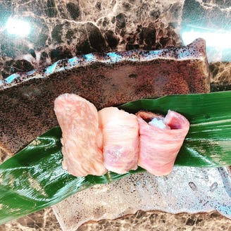 焼肉かばち メニュー 広島名物ｺｳﾈ料理 ぐるなび