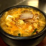 【定番】地獄火鍋ラーメン