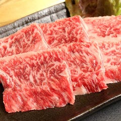 絶品サーロイン他、当店自慢の極上の肉を各種ご用意