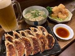 屋台餃子 赤星