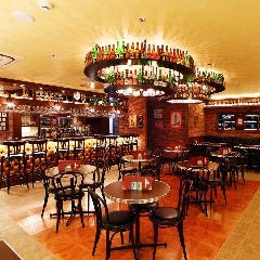 50名様で着席可能なテーブル席をご用意 ※立食60名様迄OK
