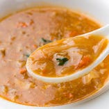 ふかしれを使用した沁みるような味わいの贅沢なスープ