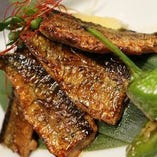 秋刀魚の肝醤油焼き