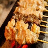 ◆備長炭で焼く「国産ひな鶏の串焼き」
￣￣￣￣￣￣￣￣￣￣￣￣￣￣￣￣￣￣