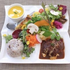 藤枝駅前個室ビストロ BISTRO ogawa ビストロオガワ_【ランチタイム11~14時】地元産野菜の彩りプレートがおすすめ